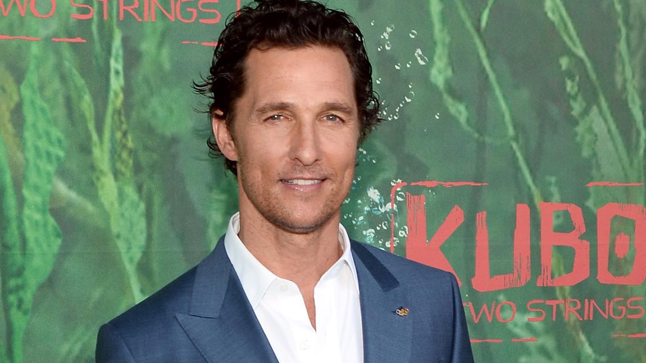 Matthew McConaughey trascorre il giorno del suo compleanno a fare beneficenza per il Thanksgiving