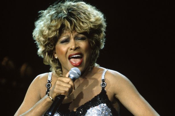 Tina Turner, morta la leggendaria cantante: aveva 83 anni