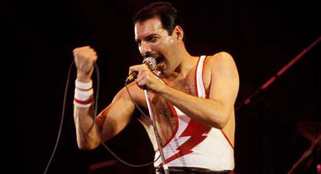 Freddie Mercury ci lasciava 28 anni fa