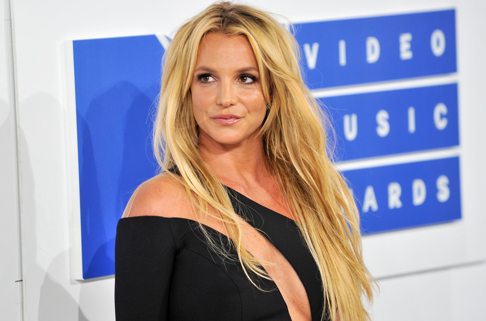Britney Spears rompe il silenzio: “Sto bene, tornerò, ma…