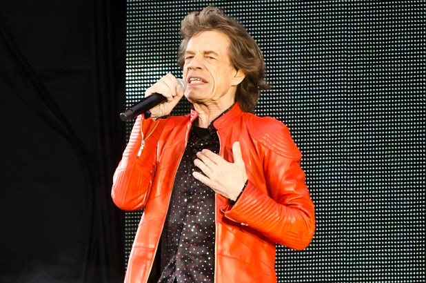 Mick Jagger sta male: rinviato il tour dei Rolling Stones