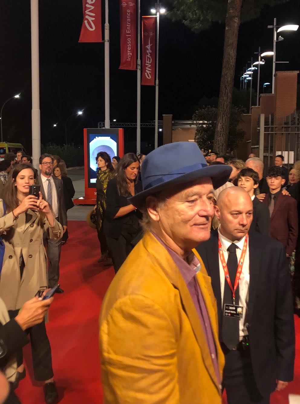 Bill Murray sorprende i fan sul red carpet alla Festa del Cinema di Roma
