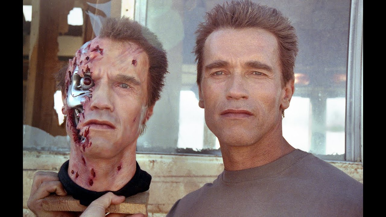 Arnold Schwarzenegger ricorda Terminator 2 con una rara foto su Instagram