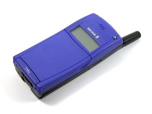 Ericsson T10, uno dei primi cellulari