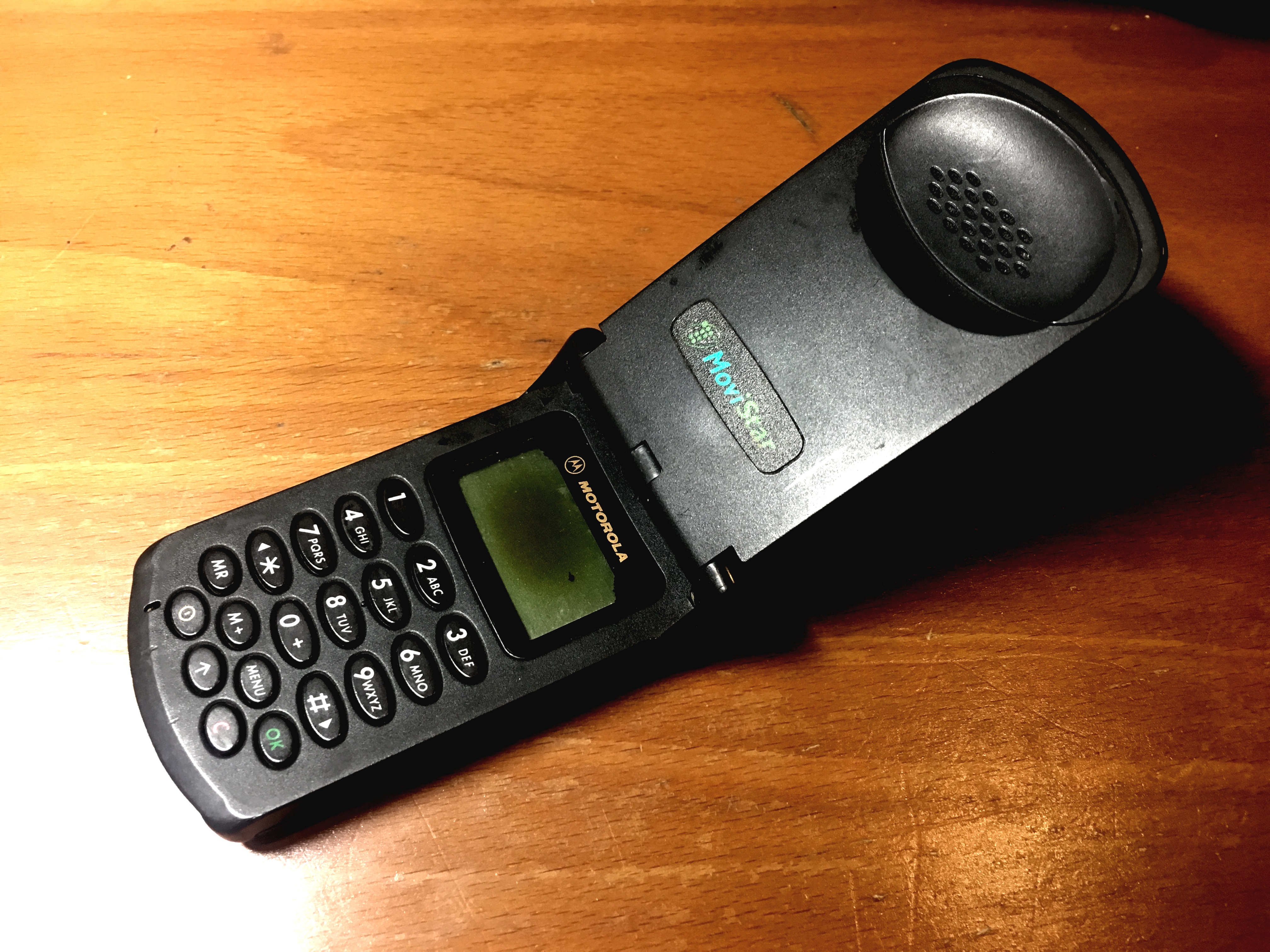 Motorola StarTac, uno dei nostri primi telefoni cellulari