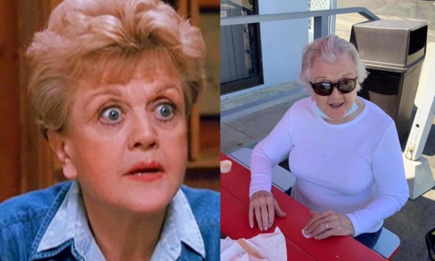 Angela Lansbury, la foto della “Signora in giallo” con occhiali da sole e mascherina diventa virale