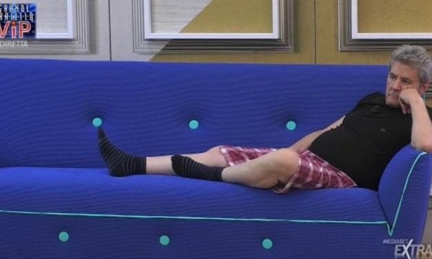 Fausto Leali al GF Vip: “Mussolini? Ha fatto tante cose buone”, il web si scatena