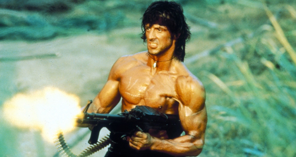 Rambo 2: la scena del monologo finale venne girata 12 volte e il caldo torrido sul set