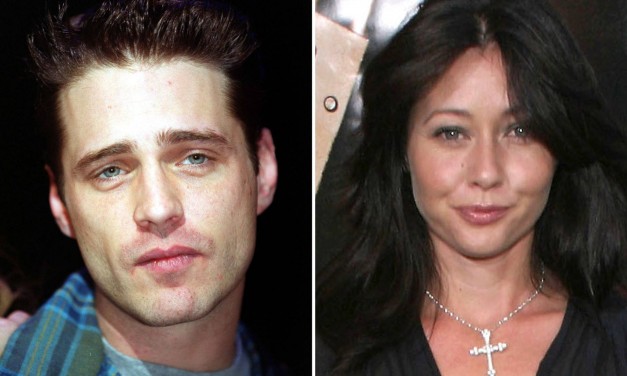 Jason Priestley su Shannen Doherty: “È una combattente, la sento regolarmente per sapere come sta”