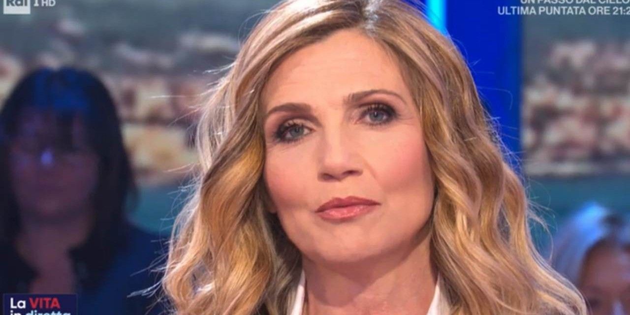 Lorella Cuccarini: “Hanno detto che ho pugnalato un collega alle spalle ma non è vero”