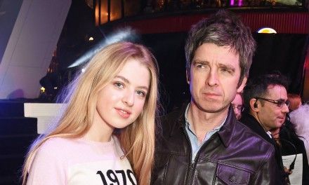 Noel Gallagher, la figlia Anais contro i suoi genitori: “Io non bevo”