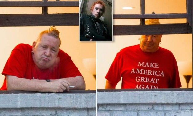 Johnny Rotten dei Sex Pistols: “Voterò Trump, Biden è un incapace”