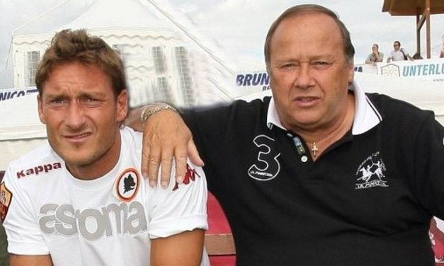 Grave lutto per Francesco Totti, è morto il padre Enzo. Aveva 76 anni.