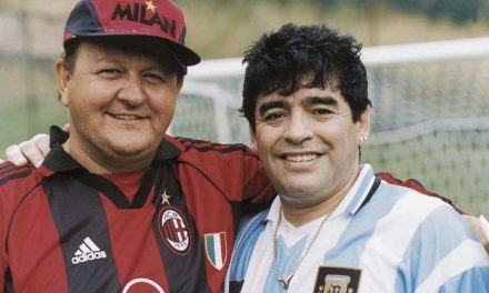 Tifosi, Neri Parenti: “Quando arrivava Maradona sul set tutti si animavano, gli volevano tutti bene”