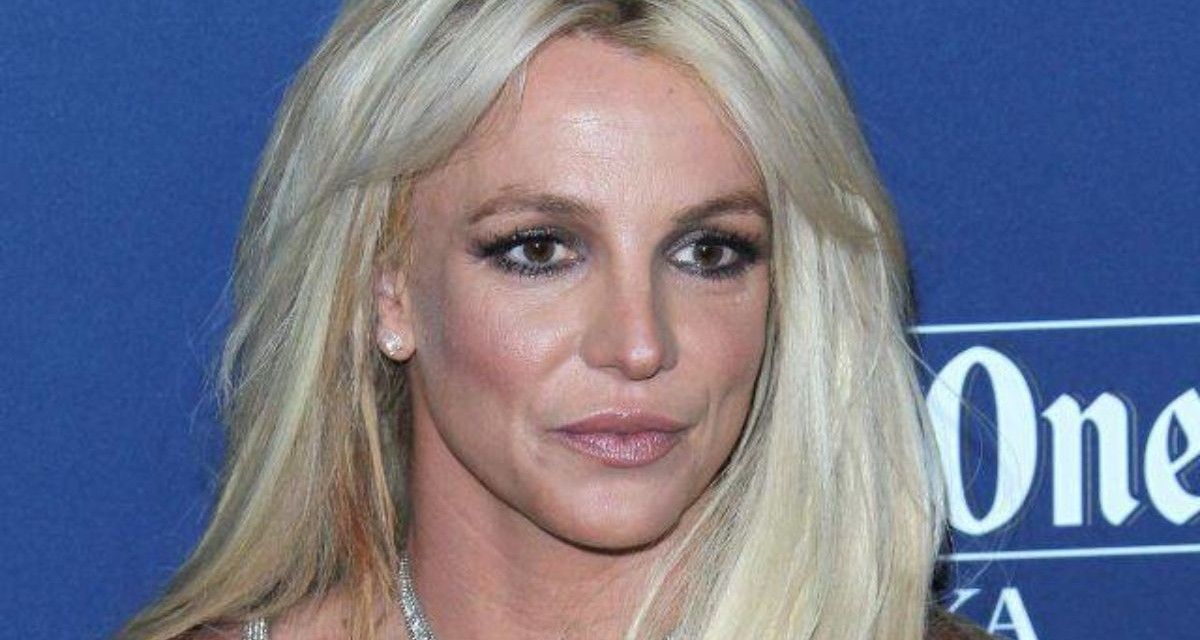 Britney Spears: la cantante chiede la rimozione del padre dal ruolo di suo co-tutore