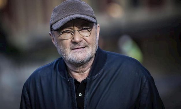 Phil Collins, le accuse della ex moglie: “Per un anno non si è lavato, vive come un eremita”