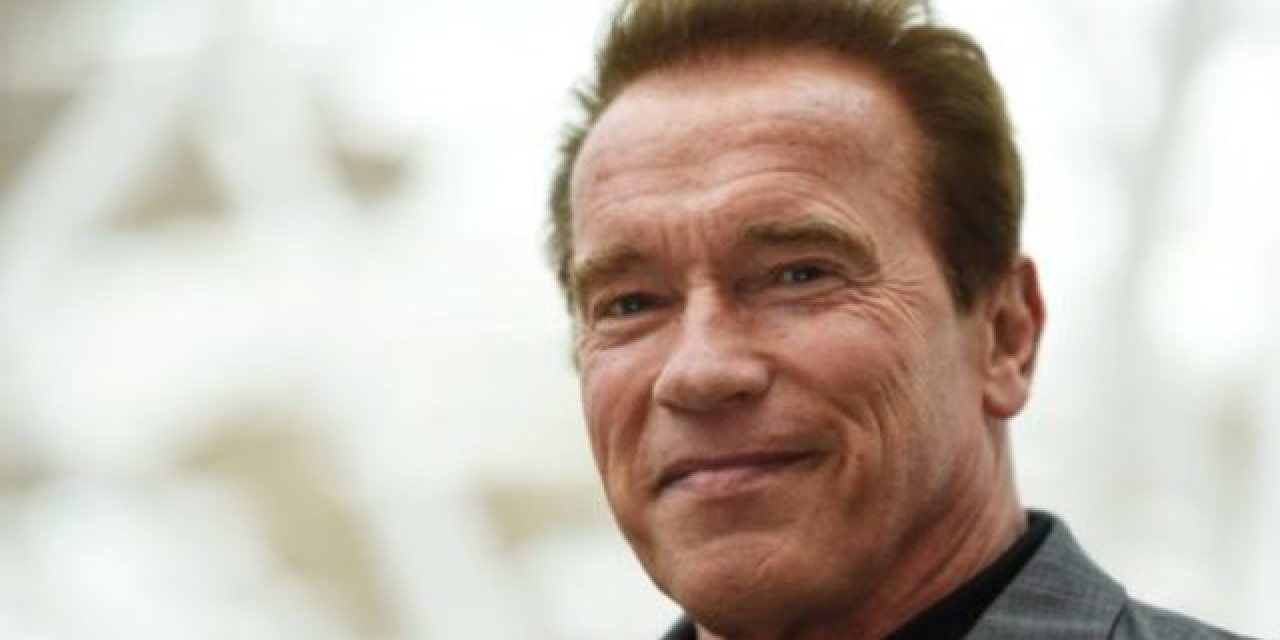 Arnold Schwarzenegger torna a casa dopo l’operazione: “Mi sento bene”