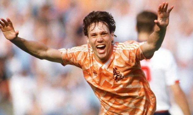 Marco Van Basten: in arrivo una serie tv ispirata alla sua biografia “Fragile”
