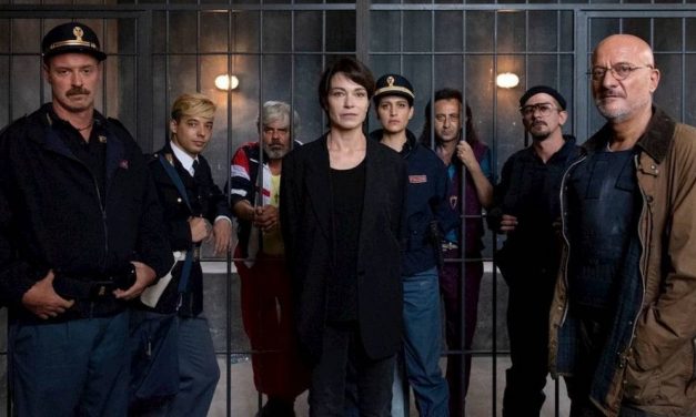 Cops, Claudio Bisio: “Un punto d’incontro tra Una pallottola Spuntata e Scuola di polizia”