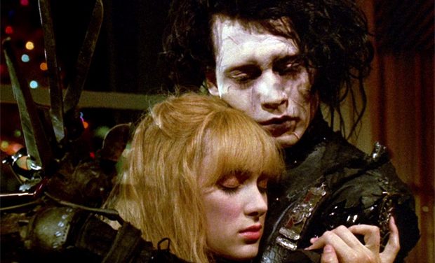 Edward mani di forbice: la crisi di personalità di Winona Ryder e il vero amore con Johnny Depp