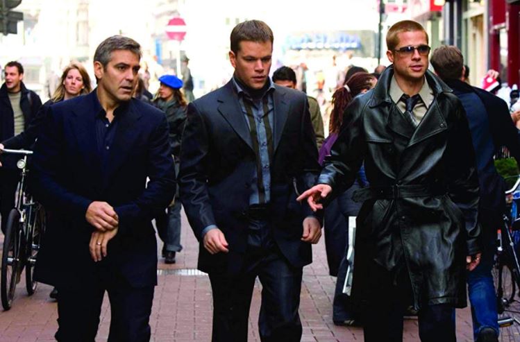 Ocean’s 12: lo scherzo di Clooney a Brad Pitt, Matt Damon e Don Cheadle sulla casa infestata sul lago di Como