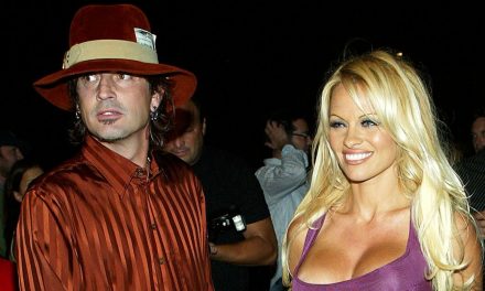 La relazione tra Pamela Anderson e Tommy Lee rivivrà in una serie TV con Lily James e Sebastian Stan