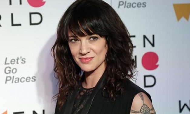 Asia Argento: “Usavo le sostanze per riempire i buchi cosmici che avevo dentro”