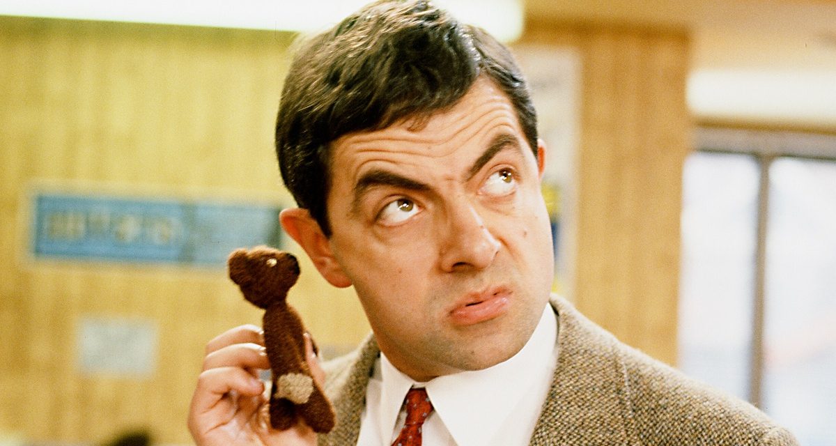 Rowan Atkinson dice addio a Mr. Bean: “Non mi diverte più interpretarlo, è stressante”