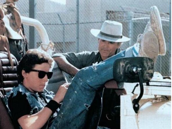 Renegade – Un osso troppo duro, le curiosità sul film con Terence Hill e il figlio Ross scomparso a soli 16 anni
