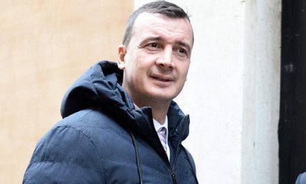 Rocco Casalino: “Il dolore più grande? Vedere mio padre picchiare mia madre e non poterla difendere”