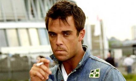 Robbie Williams: arriva il film sul cantante!