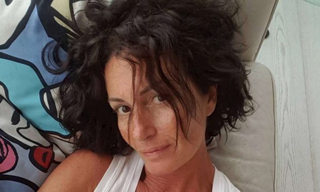 Cristina Plevani fa la commessa: “Non mi sono mai sentita un’artista”