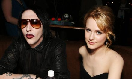 Marilyn Manson nega le accuse di abusi, ma viene scaricato dalla sua etichetta