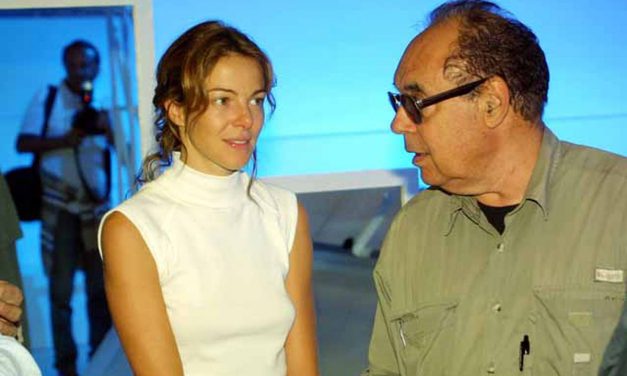 Claudia Gerini su Boncompagni: “Con Gianni un rapporto di grande affetto, quello che si dice non mi ferisce”