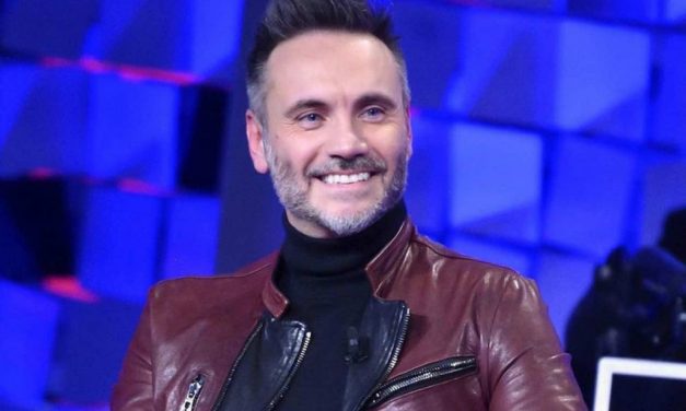 Nek mostra le cicatrici dopo l’incidente: “Mi ricordano quanto possa cambiare in un secondo il corso della vita”