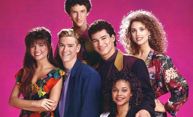 Dustin Diamond, da Tiffani Thiessen a Mark-Paul Gosselaar, il ricordo dei colleghi di ‘Bayside School’