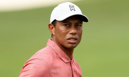 Tiger Woods ha avuto un incidente d’auto: non è in pericolo di vita