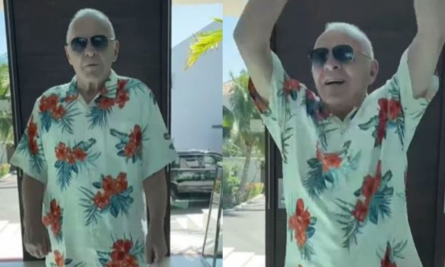 Anthony Hopkins, a 83 anni il balletto scatenato con camicia hawaiana