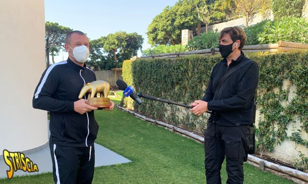 Antonio Cassano riceve il Tapiro d’oro: «Con Totti uscivamo tutta la notte, certe volte si andava direttamente a Trigoria»