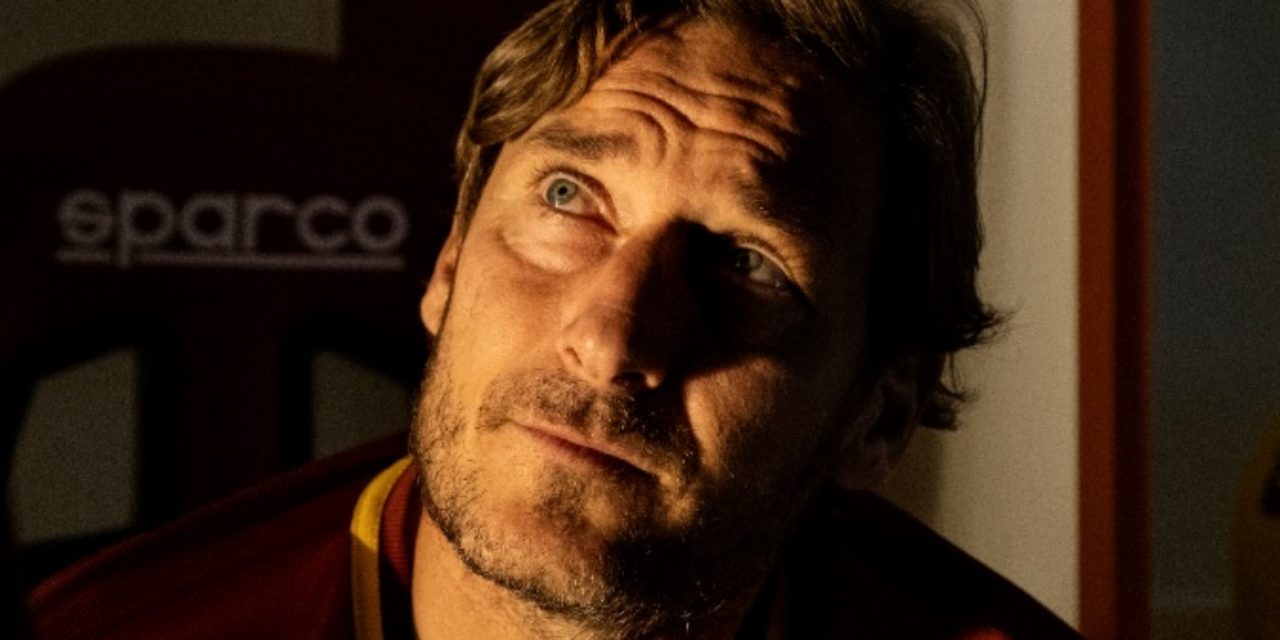 Speravo de Morì prima: il vero Francesco Totti nel gran finale della serie
