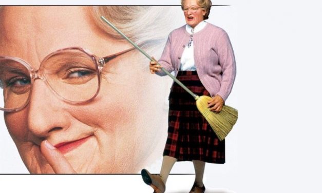 Mrs. Doubtfire, Chris Columbus: “Esistono 3 o 4 versioni vietate ai minori, mi piacerebbe farne un documentario”