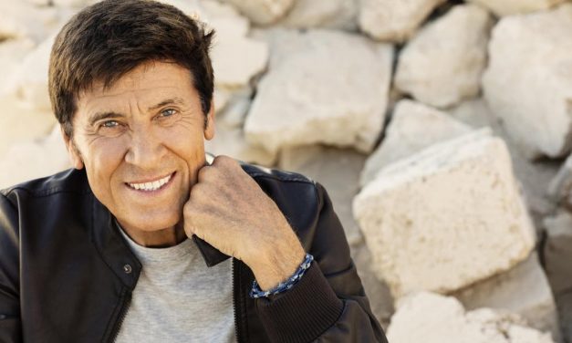 Morandi: «Fatti mandare dalla mamma è il brano che più mi identifica. Ho provato a toglierla dalla scaletta ma si arrabbiano»