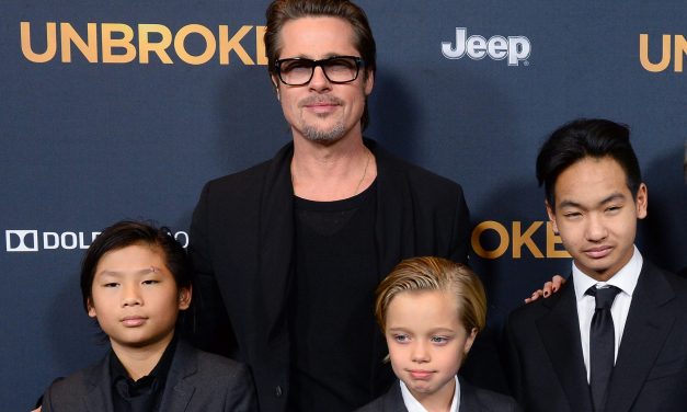 Divorzio Angelina Jolie/Brad Pitt: il figlio maggiore non vuole più il cognome del padre e testimonia contro lui