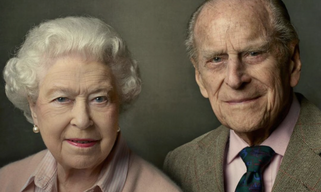 Il Principe Filippo voleva morire a casa, nel suo letto. Sabato i funerali, ci sarà Harry senza Meghan