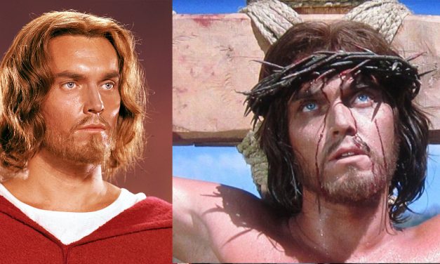 Il Re dei Re: la crocifissione rigirata per colpa della peluria, ed il naso finto di Jeffrey Hunter