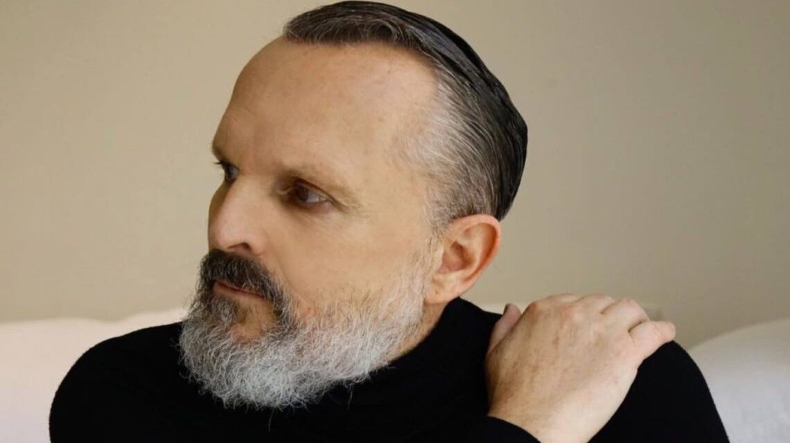 Miguel Bosé: “Il Covid è una falsa pandemia creata da miliardari psicopatici”