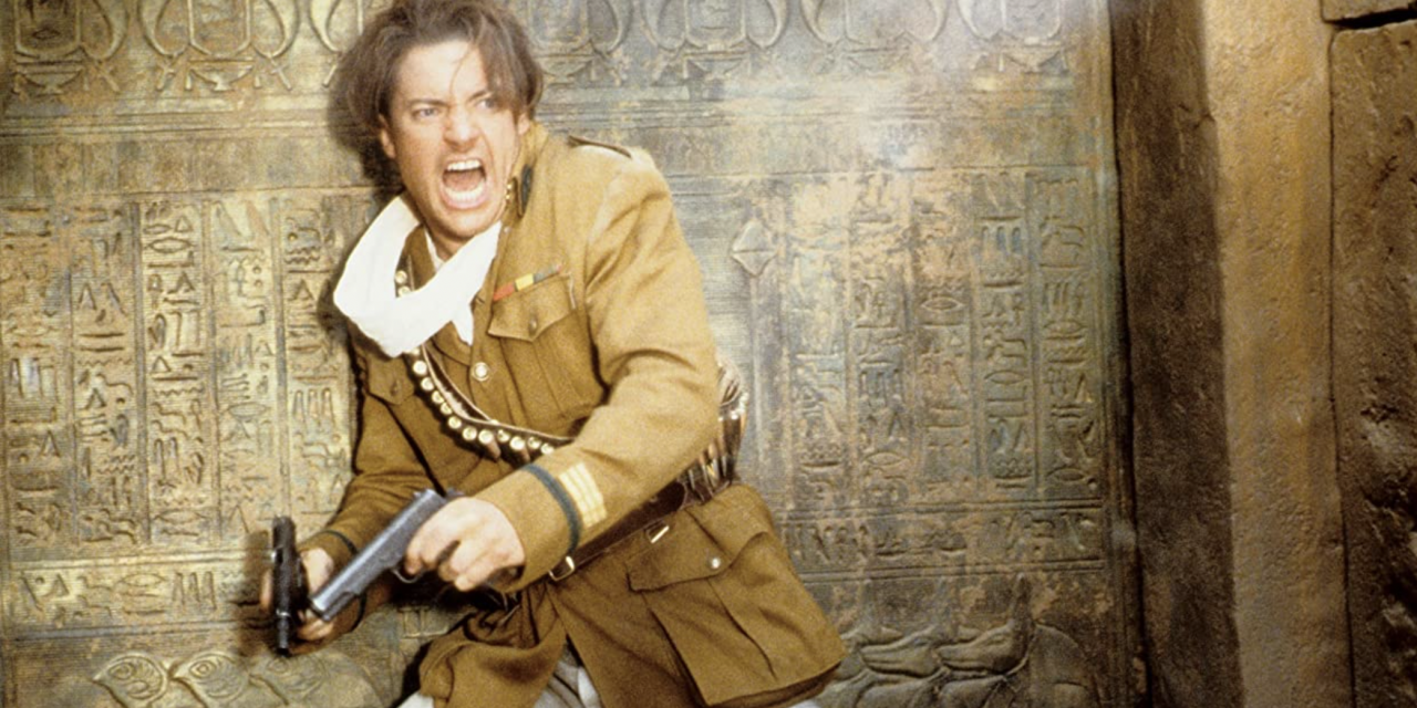 La Mummia, Brendan Fraser rischiò di morire impiccato: “La corda mi bloccò le arterie, mi risvegliai a terra con tutta ghiaia nelle orecchie”