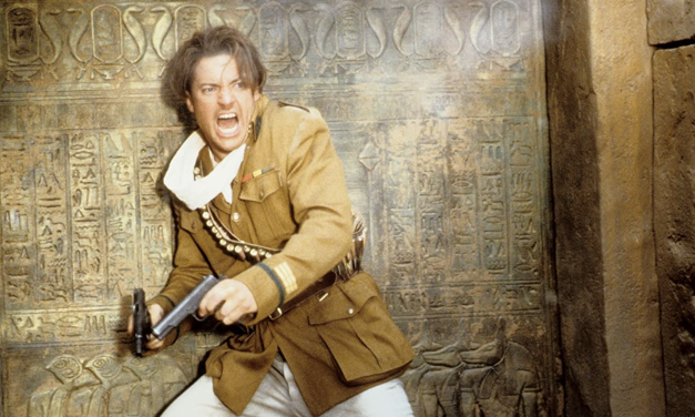 La Mummia, Brendan Fraser rischiò di morire impiccato: “La corda mi bloccò le arterie, mi risvegliai a terra con tutta ghiaia nelle orecchie”