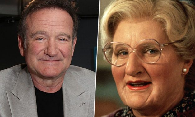Mrs. Doubtfire, quella volta in cui Robin Williams entrò travestito in un sexy shop e chiese per scherzo un dildo