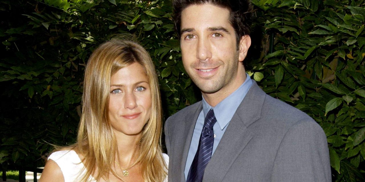 Friends: The reunion, tra Rachel e Ross era amore vero. David Schwimmer rivela: “La prima stagione ho avuto una grande cotta per Jen”